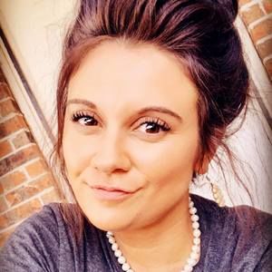 Meet your Posher, Savanah